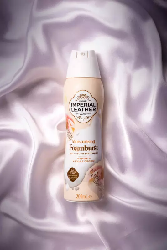 Imperial Leather Moisturising Foamburst Jasmine & Vanilla Orchid - Image 2