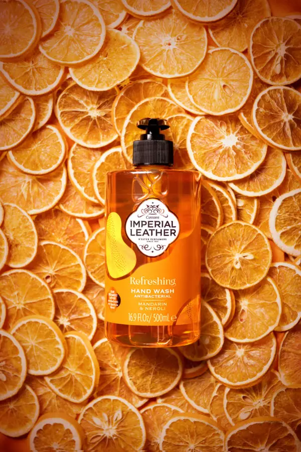 Imperial Leather Refreshing Antibacterial Hand Wash Mandarin & Neroli 500ml - Image 2