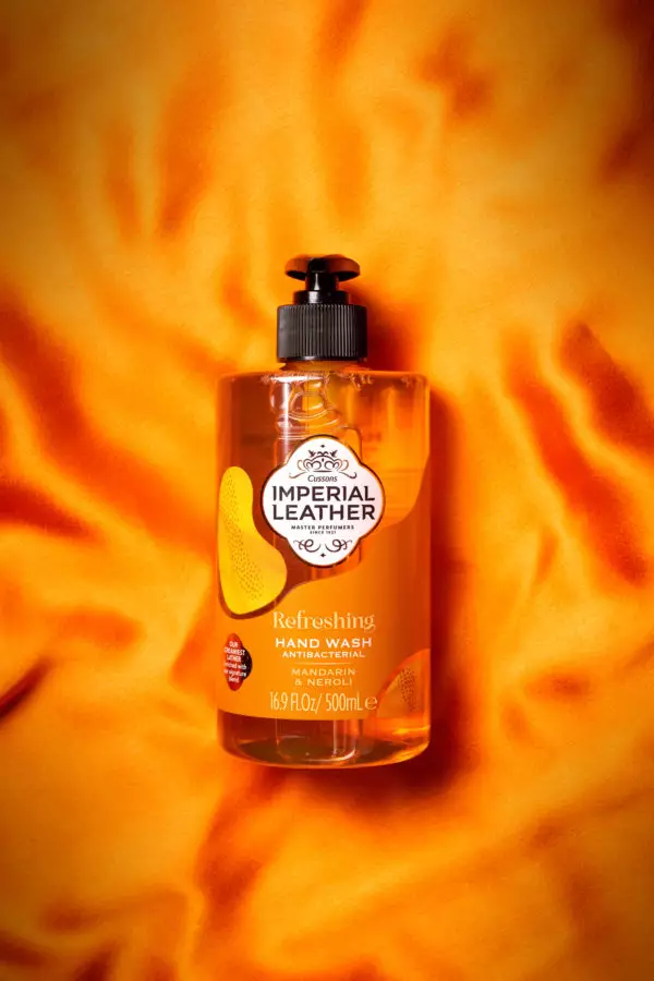 Imperial Leather Refreshing Antibacterial Hand Wash Mandarin & Neroli 500ml - Image 3